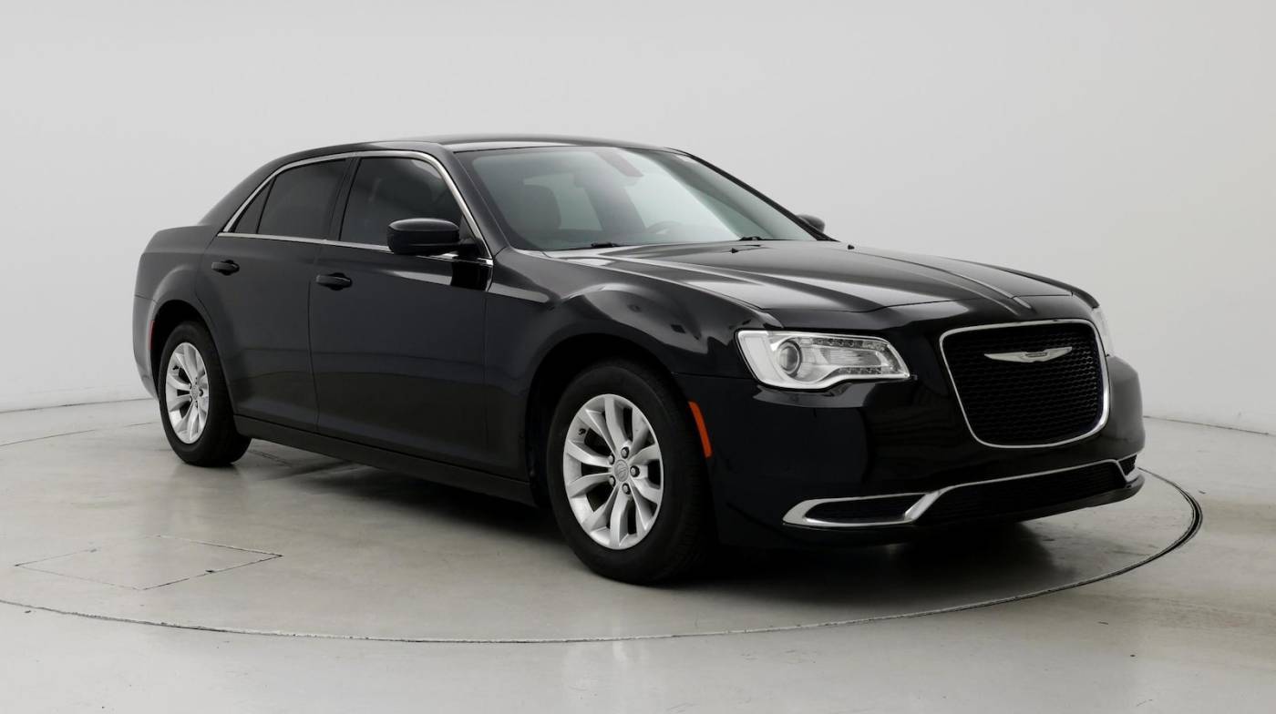 2015 Chrysler 300 Limited — Sedan — 87,834 mi — Las Vegas, NV