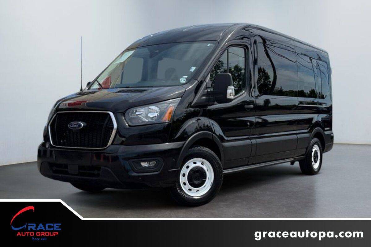 2024 Ford Transit Passenger Wagon T-350 XLT — Passenger Van — 19,682 mi — Morrisville, PA