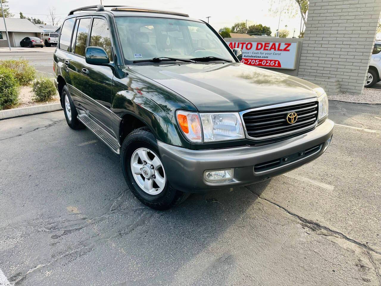 2000 Toyota Land Cruiser Base — SUV — 252,195 mi — Chandler, AZ