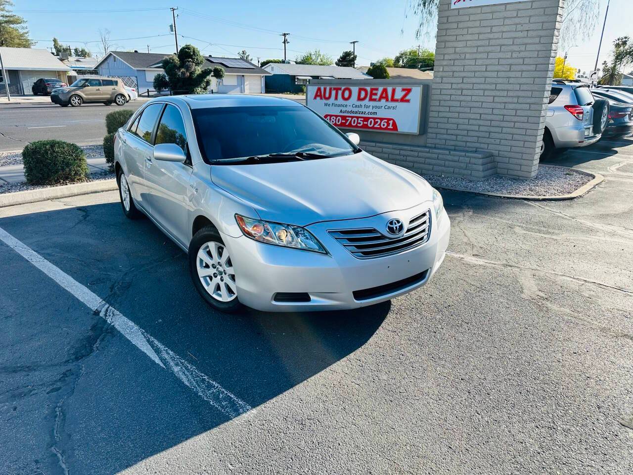 2009 Toyota Camry Hybrid — Sedan — 100,817 mi — Chandler, AZ