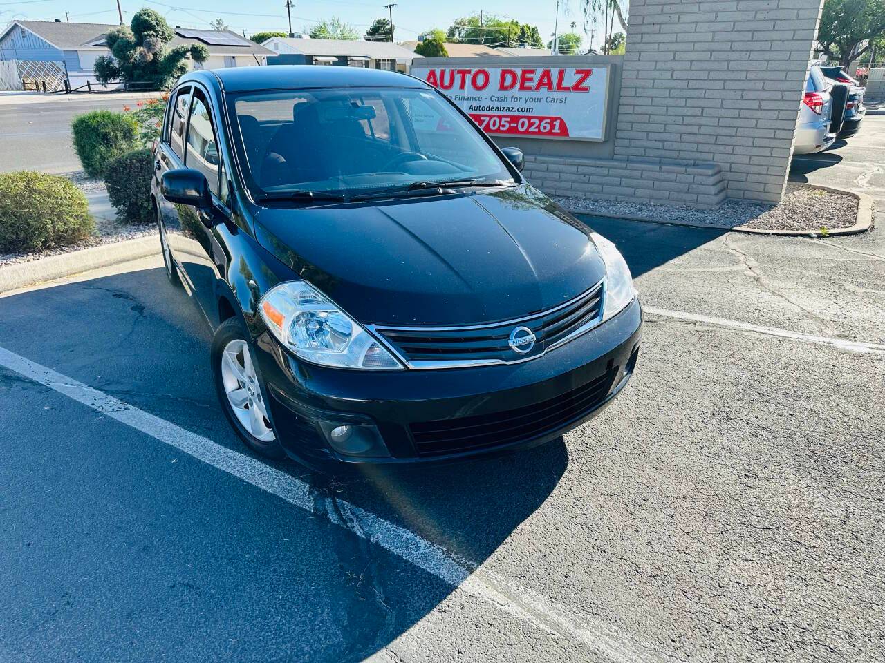 2012 Nissan Versa 1.8 SL — Hatchback — 148,256 mi — Chandler, AZ