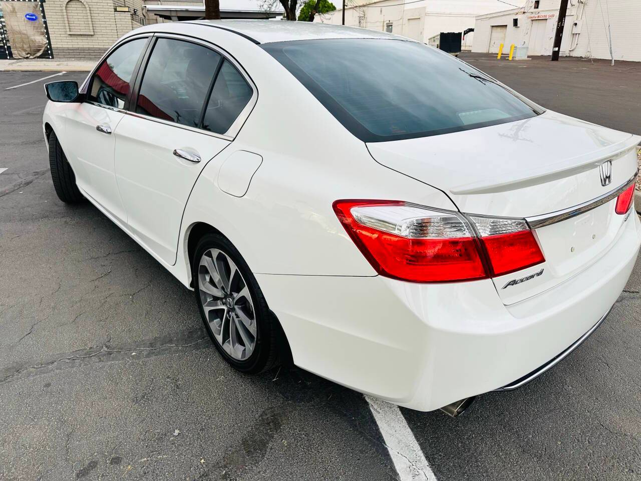 Thumbnail 5