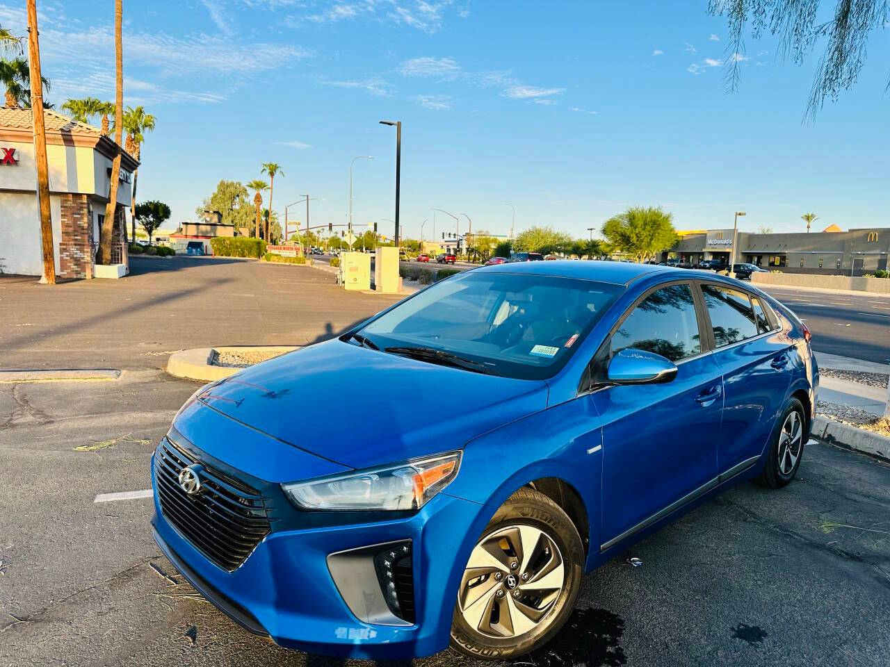 2017 Hyundai Ioniq Hybrid SEL — Hatchback — 128,044 mi — Chandler, AZ