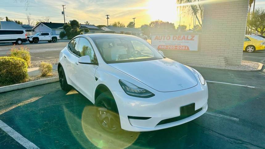 2020 Tesla Model Y Long Range — SUV — 61,721 mi — Chandler, AZ