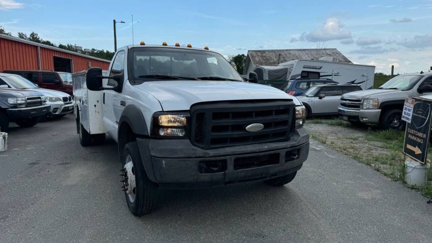 2005 Ford Super Duty F-450 Chassis Cab XL — Chassis Cab Truck — 212,000 mi — Woodford, VA