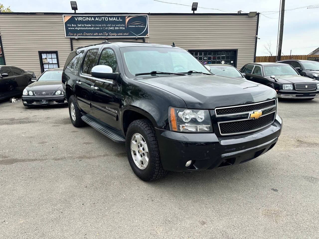 2014 Chevrolet Suburban LT — SUV — 282,893 mi — Woodford, VA