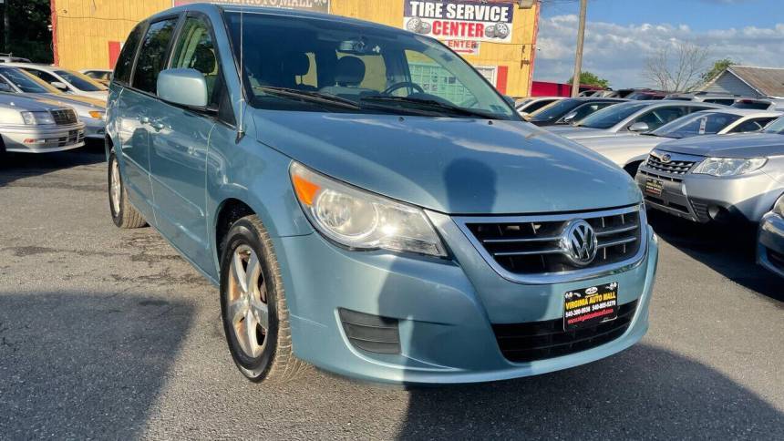 2010 Volkswagen Routan SE — Minivan — 103,400 mi — Woodford, VA