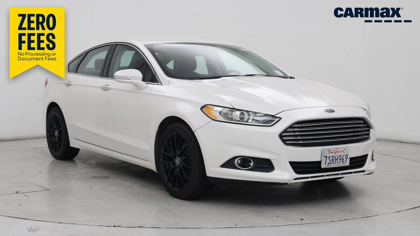 2015 Ford Fusion SE