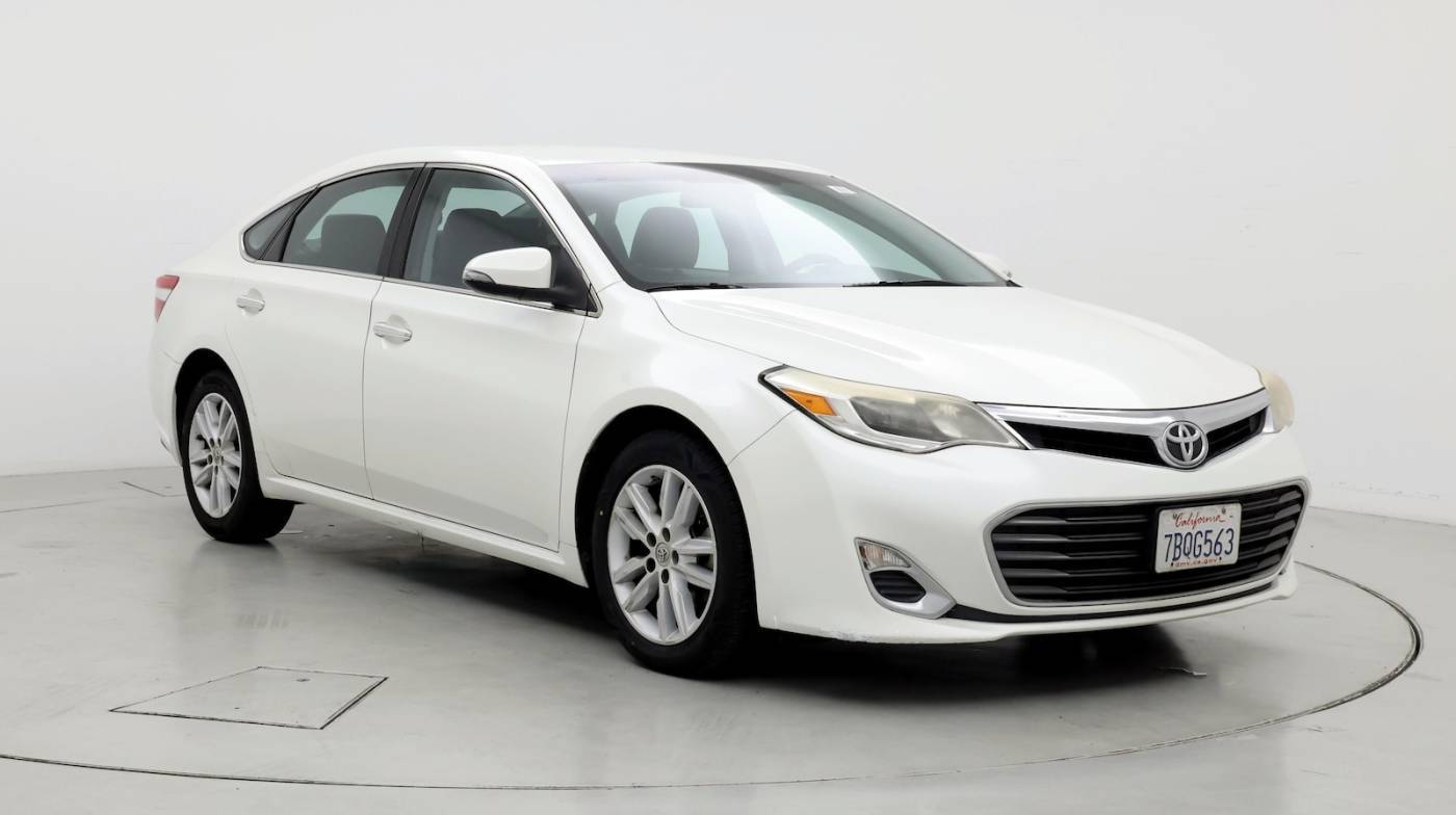 2013 Toyota Avalon XLE — Sedan — 123,677 mi — Colma, CA