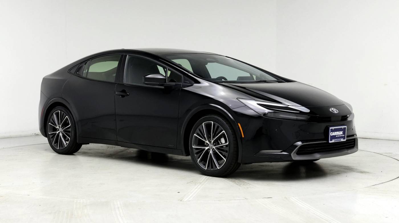 2023 Toyota Prius Limited — Hatchback — 956 mi — Renton, WA
