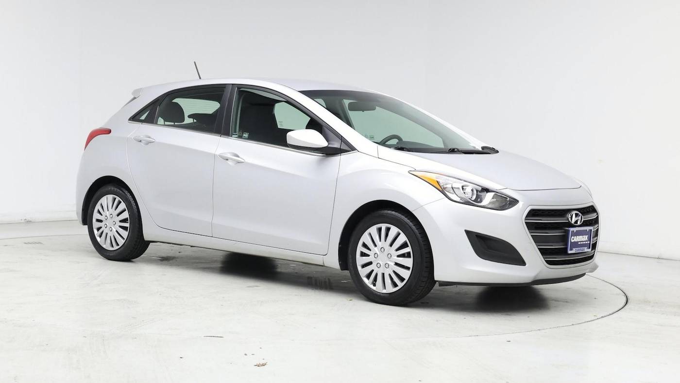 2017 Hyundai Elantra GT Base