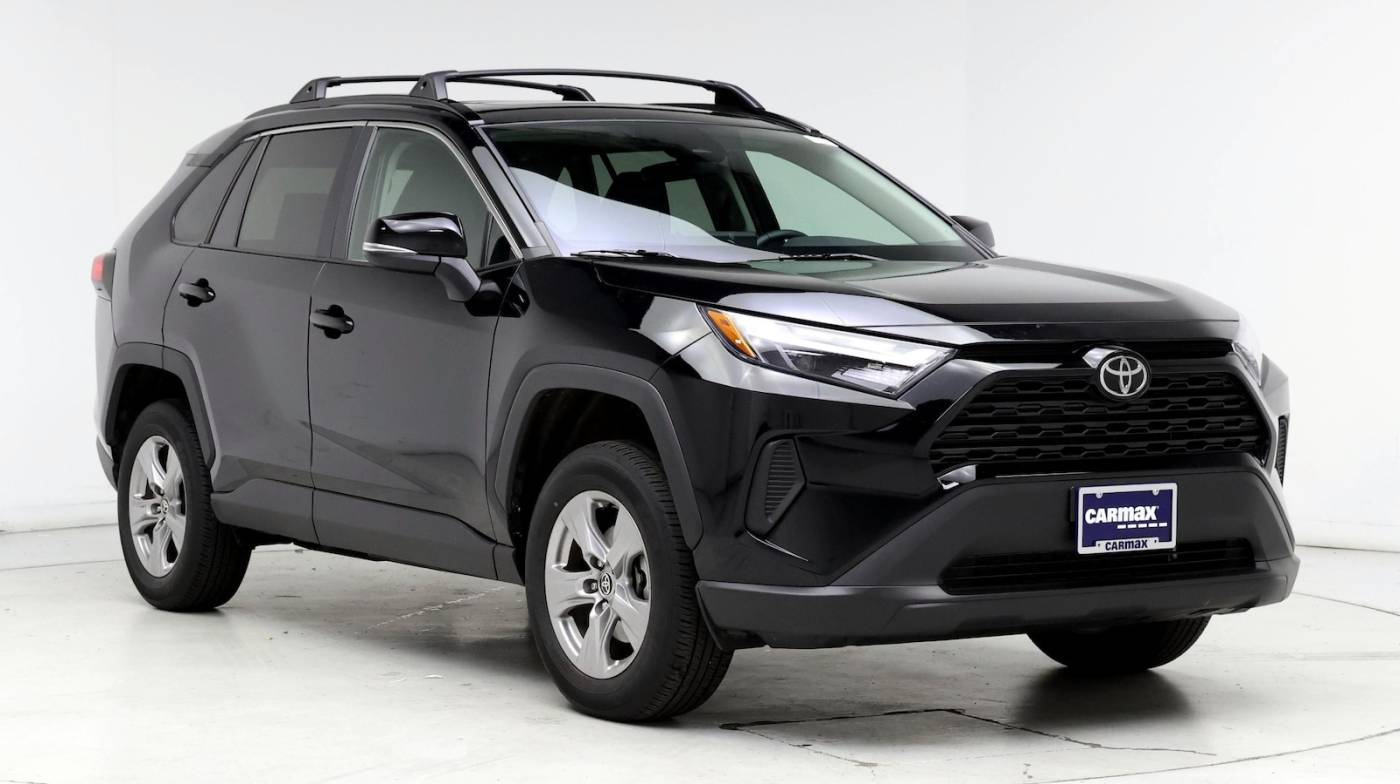 2022 Toyota RAV4 XLE — SUV — 23,138 mi — Renton, WA