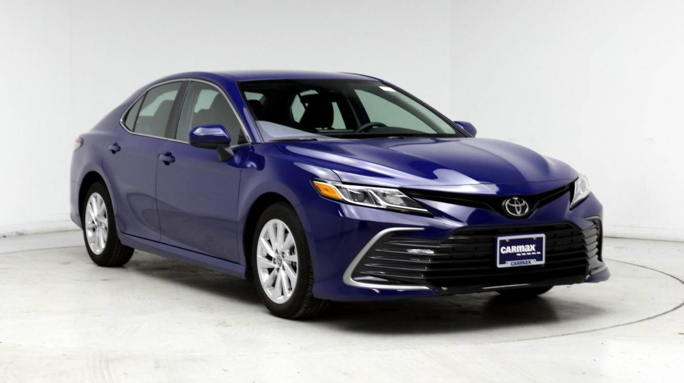 2023 Toyota Camry LE — Sedan — 8,160 mi — Renton, WA