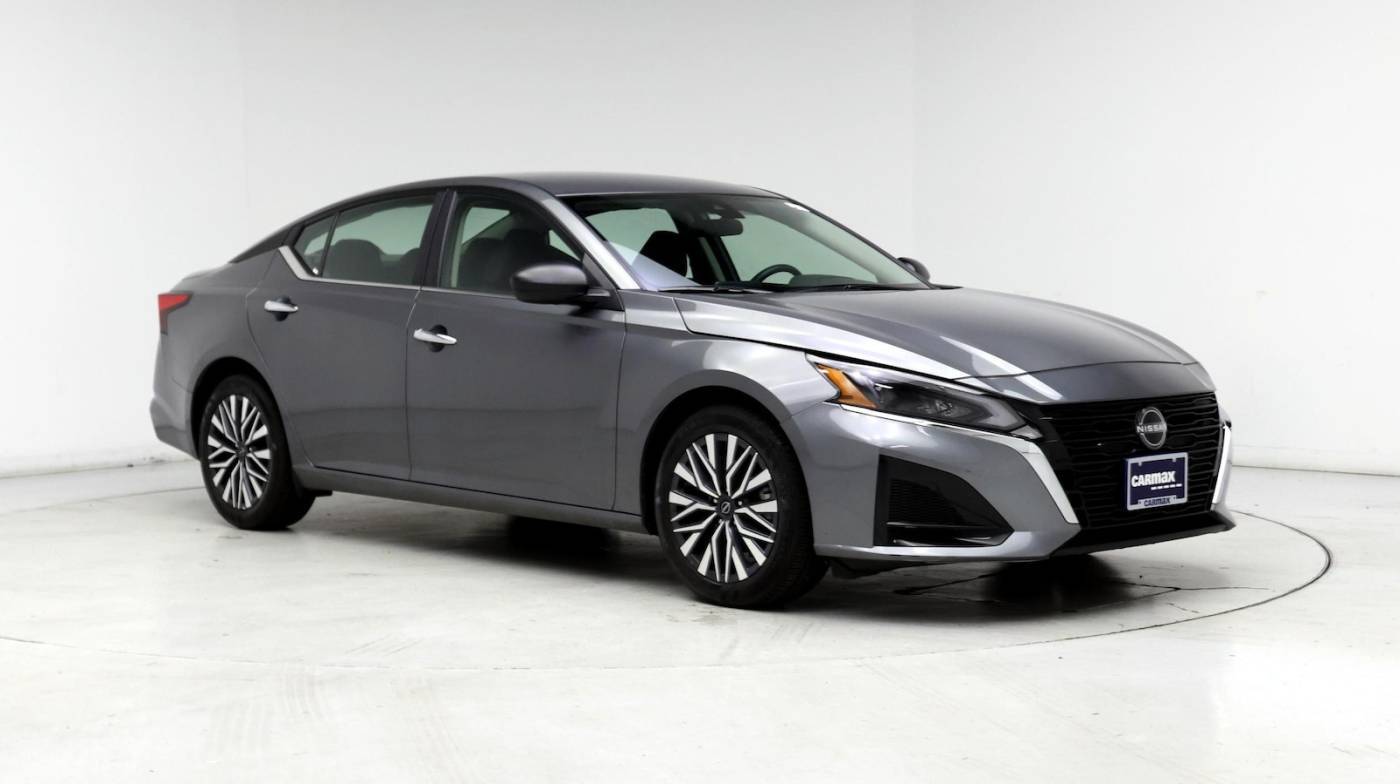2024 Nissan Altima SV — Sedan — 14,045 mi — Renton, WA