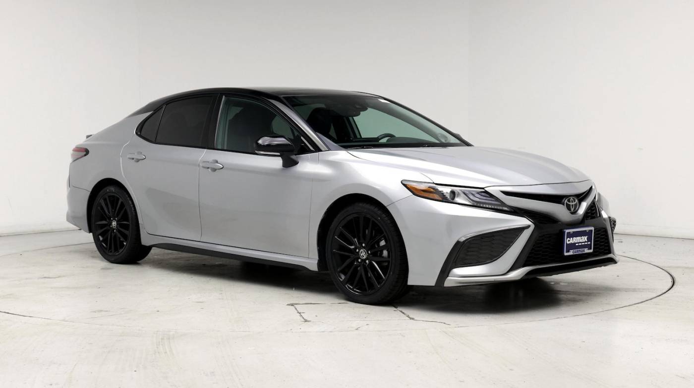2022 Toyota Camry XSE V6 — Sedan — 20,118 mi — Renton, WA
