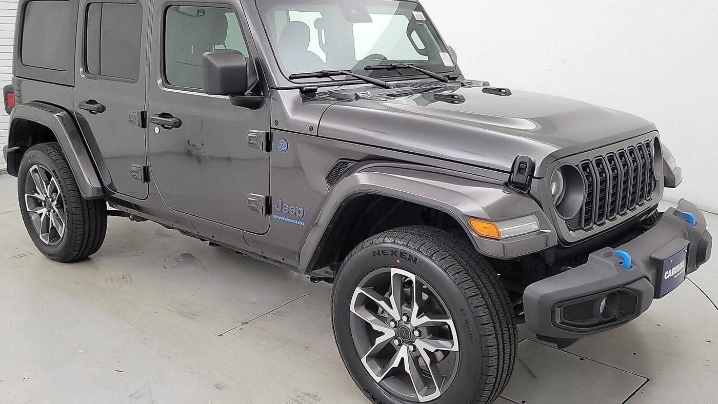 2024 2024 Jeep Wrangler Sport S