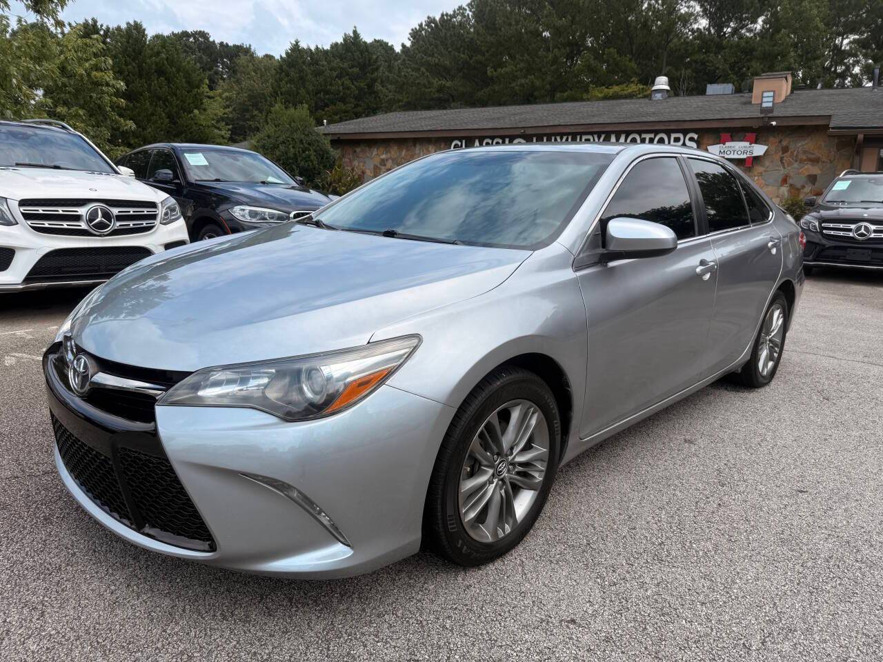 2015 Toyota Camry SE — Sedan — 151,087 mi — Buford, GA
