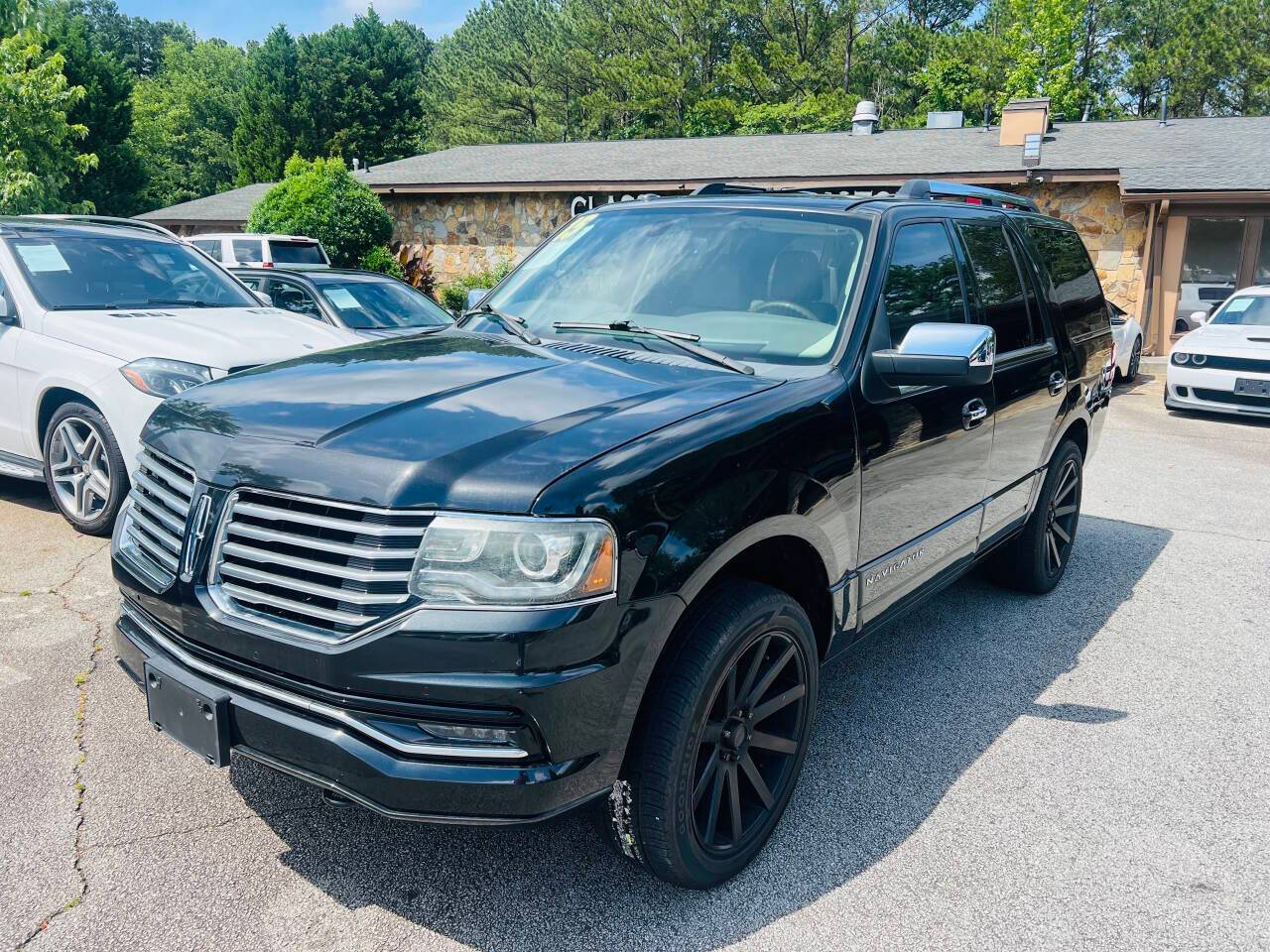 2015 Lincoln Navigator Standard — SUV — 123,942 mi — Buford, GA