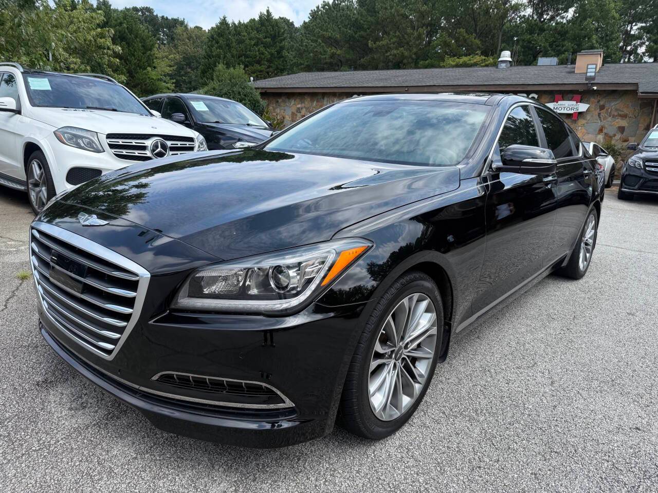 2015 Hyundai Genesis 3.8 — Sedan — 106,919 mi — Buford, GA