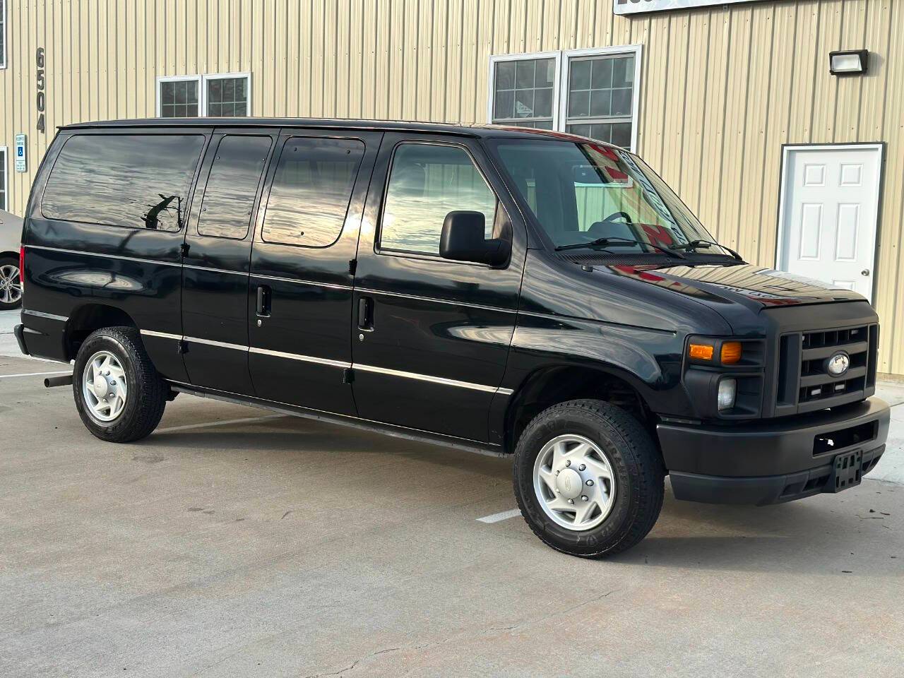 2014 Ford Econoline Wagon E-150 XL