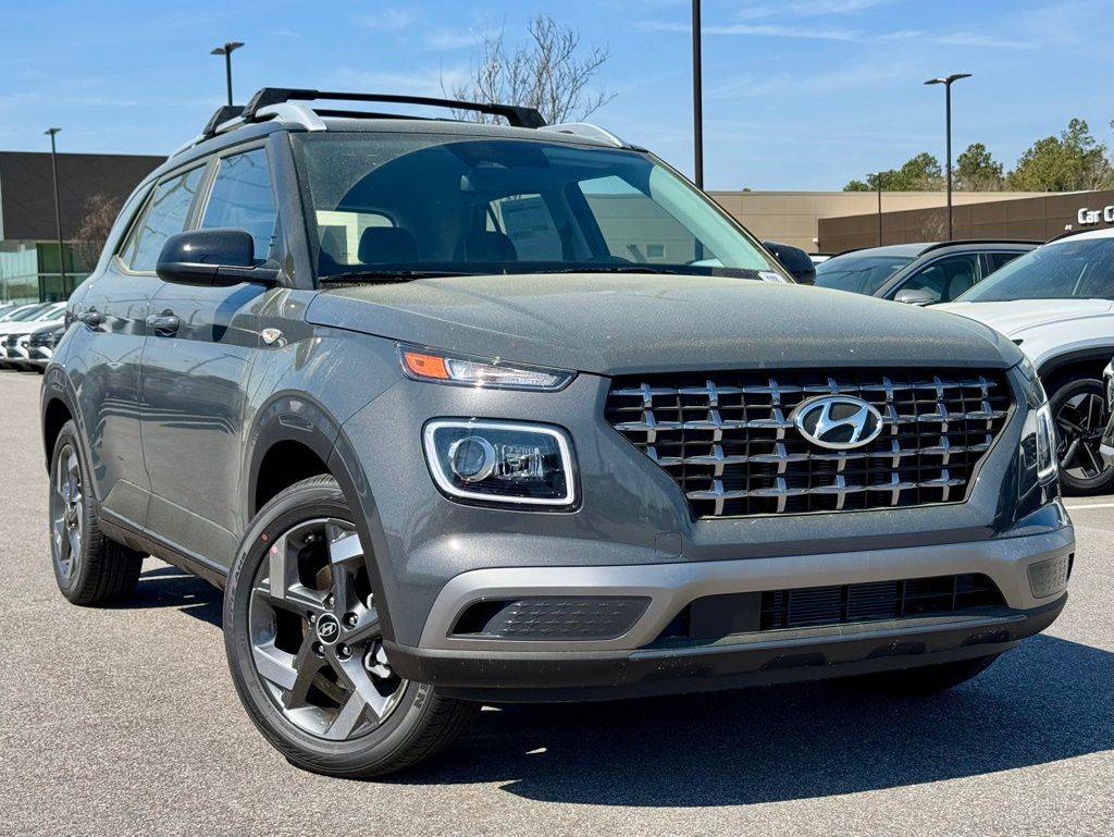 2025 Hyundai Venue Limited — SUV — 10 mi — Columbia, SC