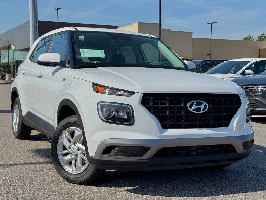 2025 Hyundai Venue SE — SUV — 10 mi — Columbia, SC