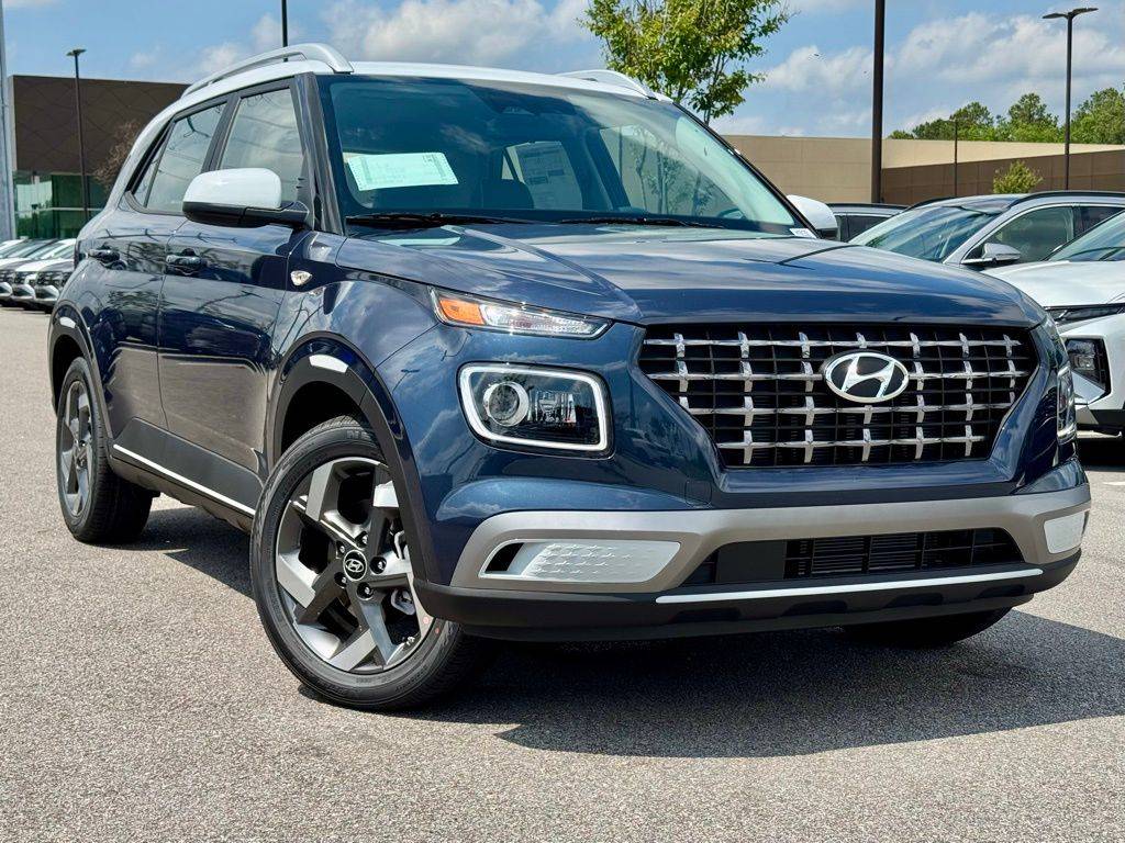2025 Hyundai Venue Limited — SUV — 11 mi — Columbia, SC