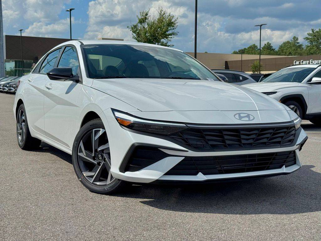 2025 Hyundai Elantra SEL Sport — Sedan — 10 mi — Columbia, SC