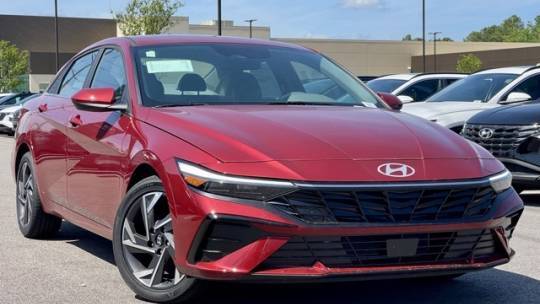 2024 Hyundai Elantra SEL — Sedan — 7,343 mi — Columbia, SC