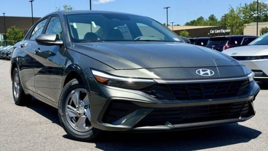 2024 Hyundai Elantra SE — Sedan — 21 mi — Columbia, SC