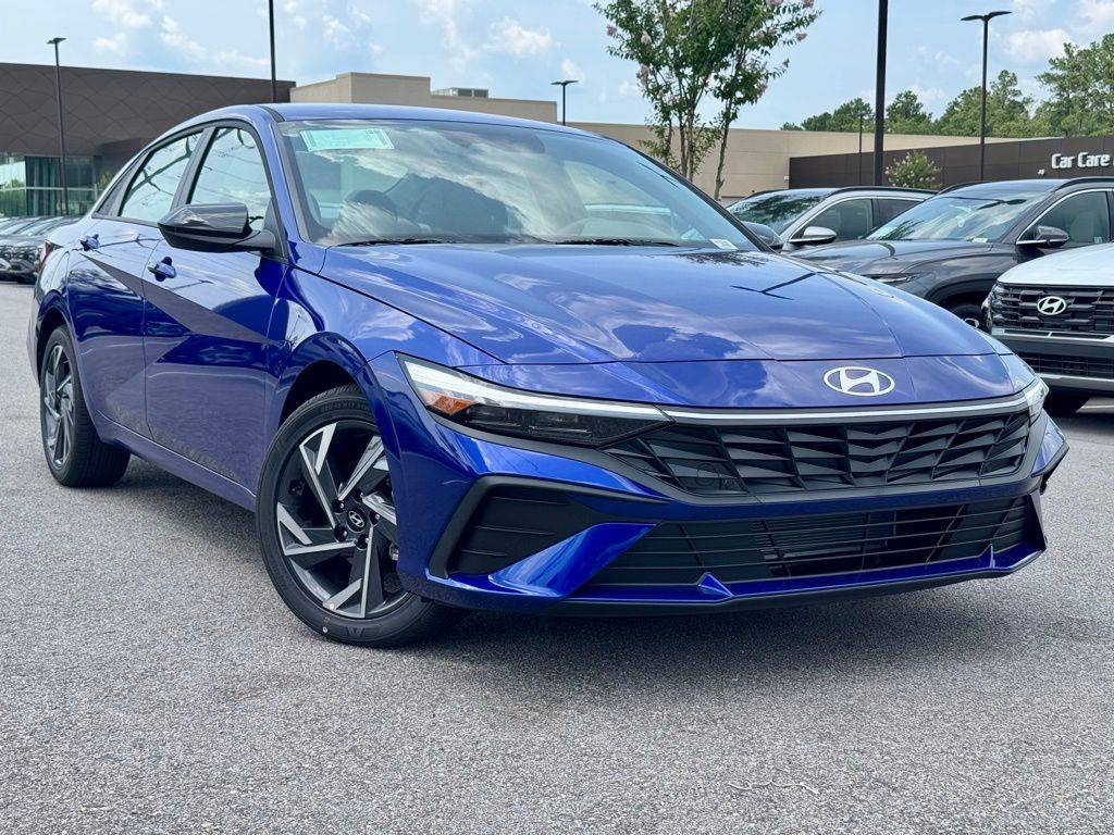2025 Hyundai Elantra SEL Sport — Sedan — 9 mi — Columbia, SC