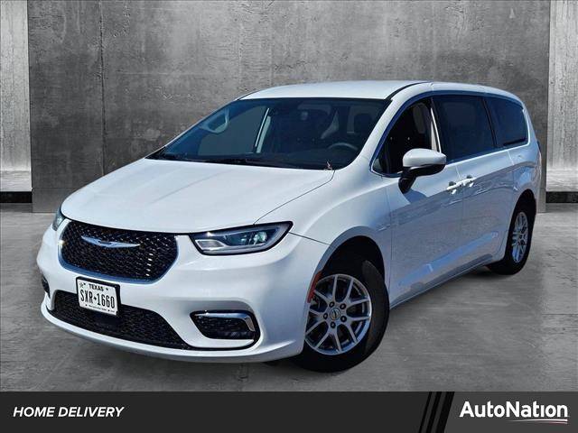 2023 Chrysler Pacifica Touring L — Minivan — 63,627 mi — Phoenix, AZ