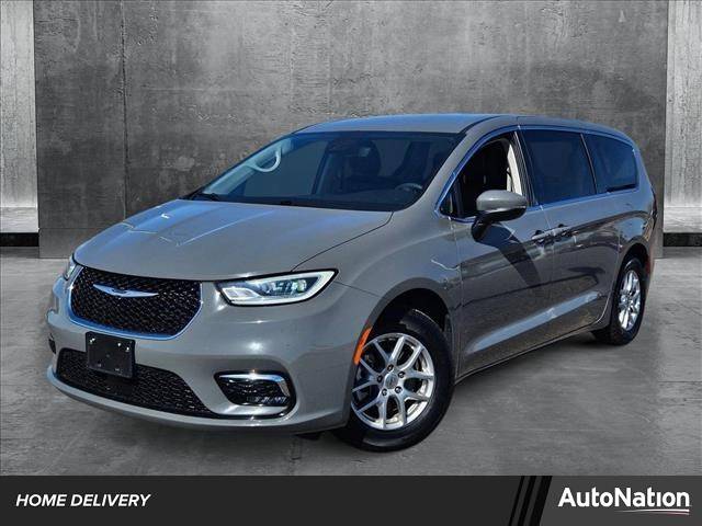 2023 Chrysler Pacifica Touring L — Minivan — 67,363 mi — Phoenix, AZ