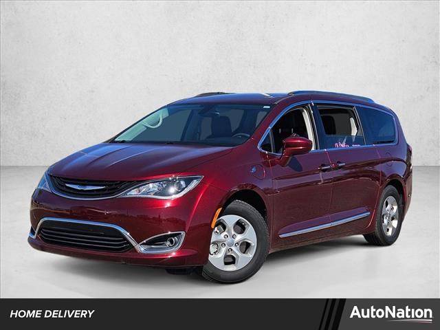 2018 Chrysler Pacifica Hybrid Touring L — Minivan — 82,429 mi — Phoenix, AZ