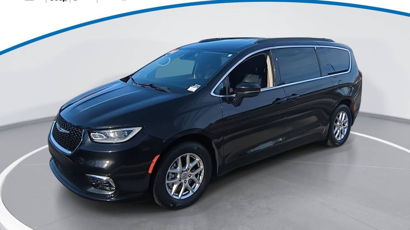 2022 Chrysler Pacifica Touring L — Minivan — 65,835 mi — Hillsborough, NC