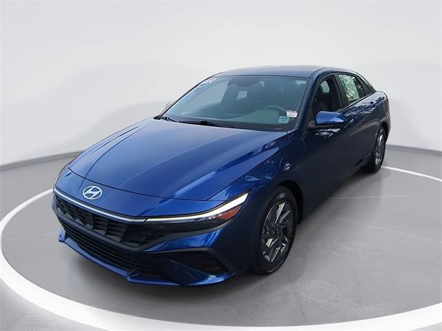 2024 Hyundai Elantra SEL — Sedan — 23,630 mi — Hillsborough, NC