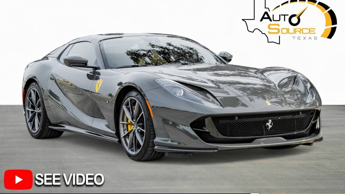 2023 Ferrari 812 GTS Base