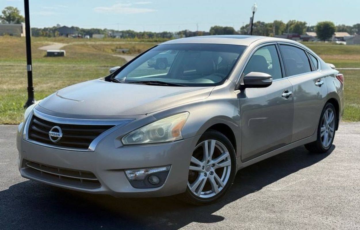 2013 Nissan Altima 3.5 SV — Sedan — 51,730 mi — South Bloomfield, OH