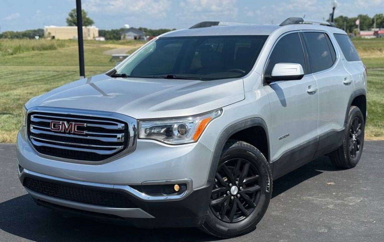 2018 GMC Acadia SLT — SUV — 68,993 mi — South Bloomfield, OH