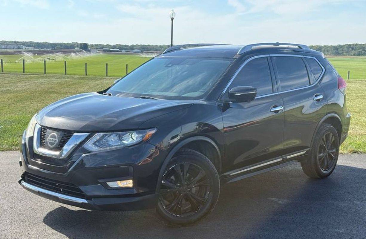 2017 Nissan Rogue SL — SUV — 107,130 mi — South Bloomfield, OH