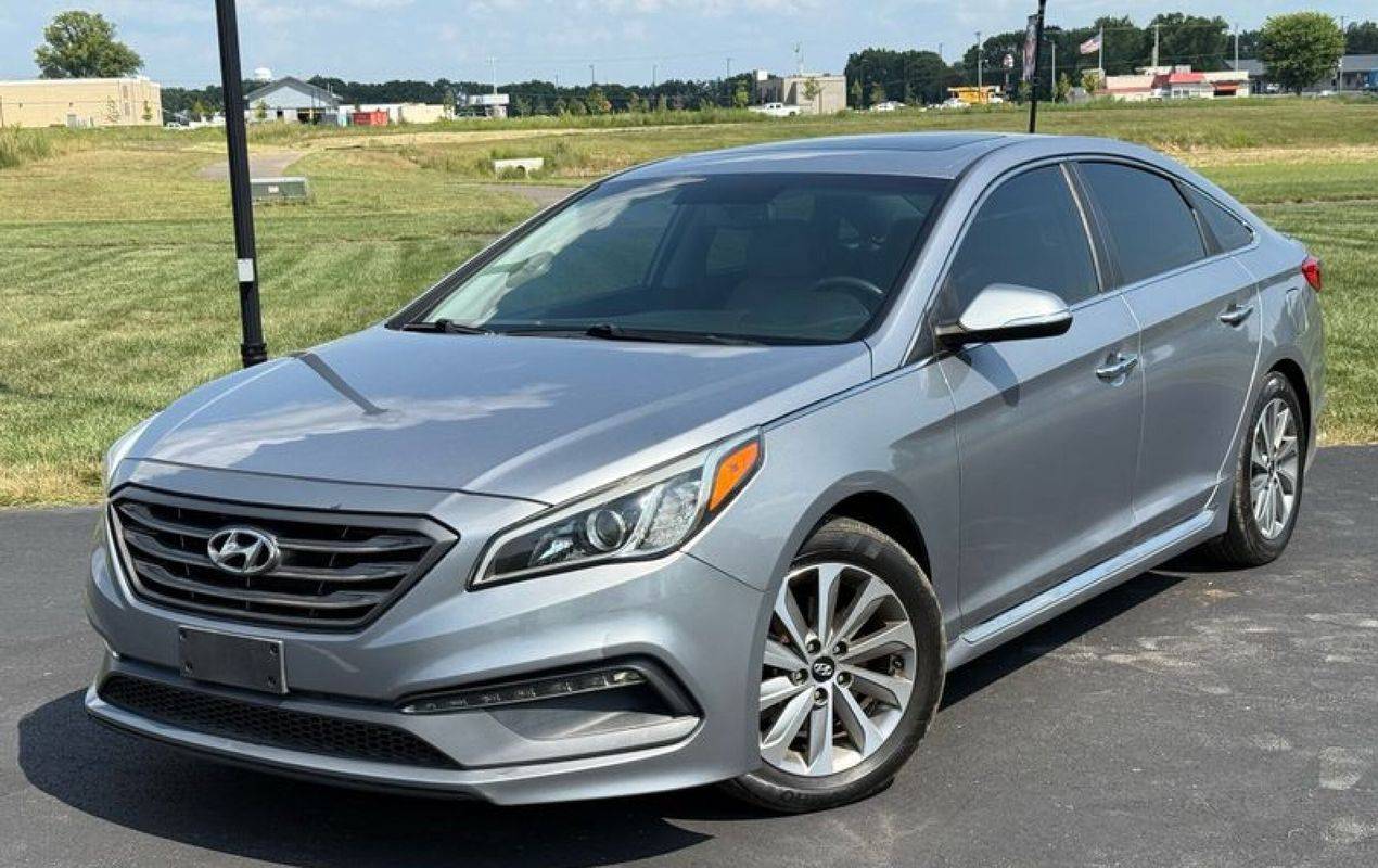 2018 Hyundai Sonata SEL — Sedan — 56,994 mi — South Bloomfield, OH