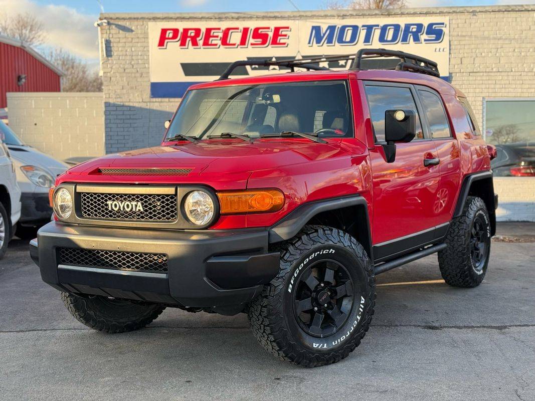 2012 Toyota FJ Cruiser Base — SUV — 106,922 mi — South Bloomfield, OH