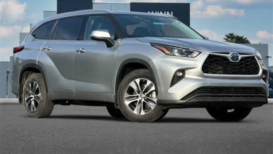 2022 Toyota Highlander Hybrid XLE — SUV — 77,666 mi — Newark, CA