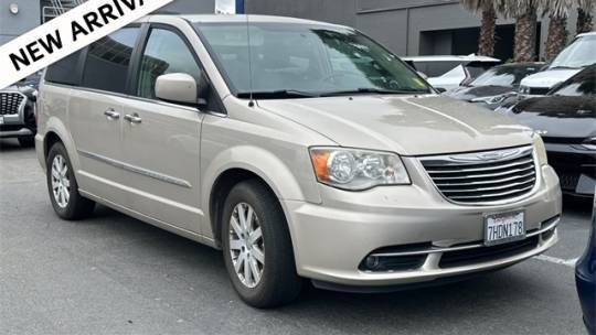 2015 Chrysler Town & Country Touring — Minivan — 126,263 mi — Newark, CA