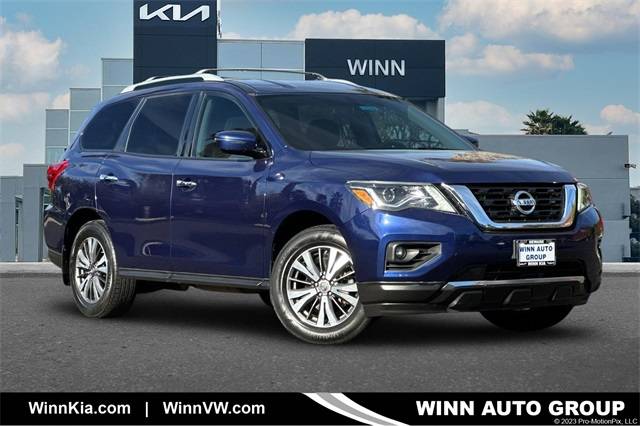 2017 Nissan Pathfinder SV — SUV — 55,457 mi — Newark, CA