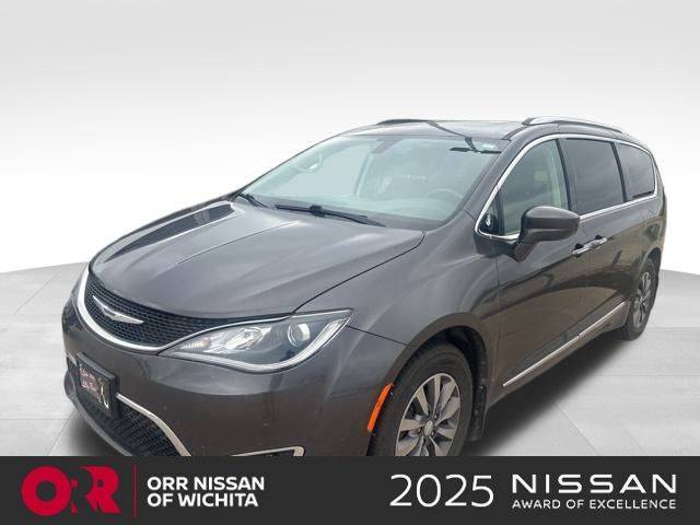 2019 Chrysler Pacifica Touring L Plus — Minivan — 44,892 mi — Wichita, KS