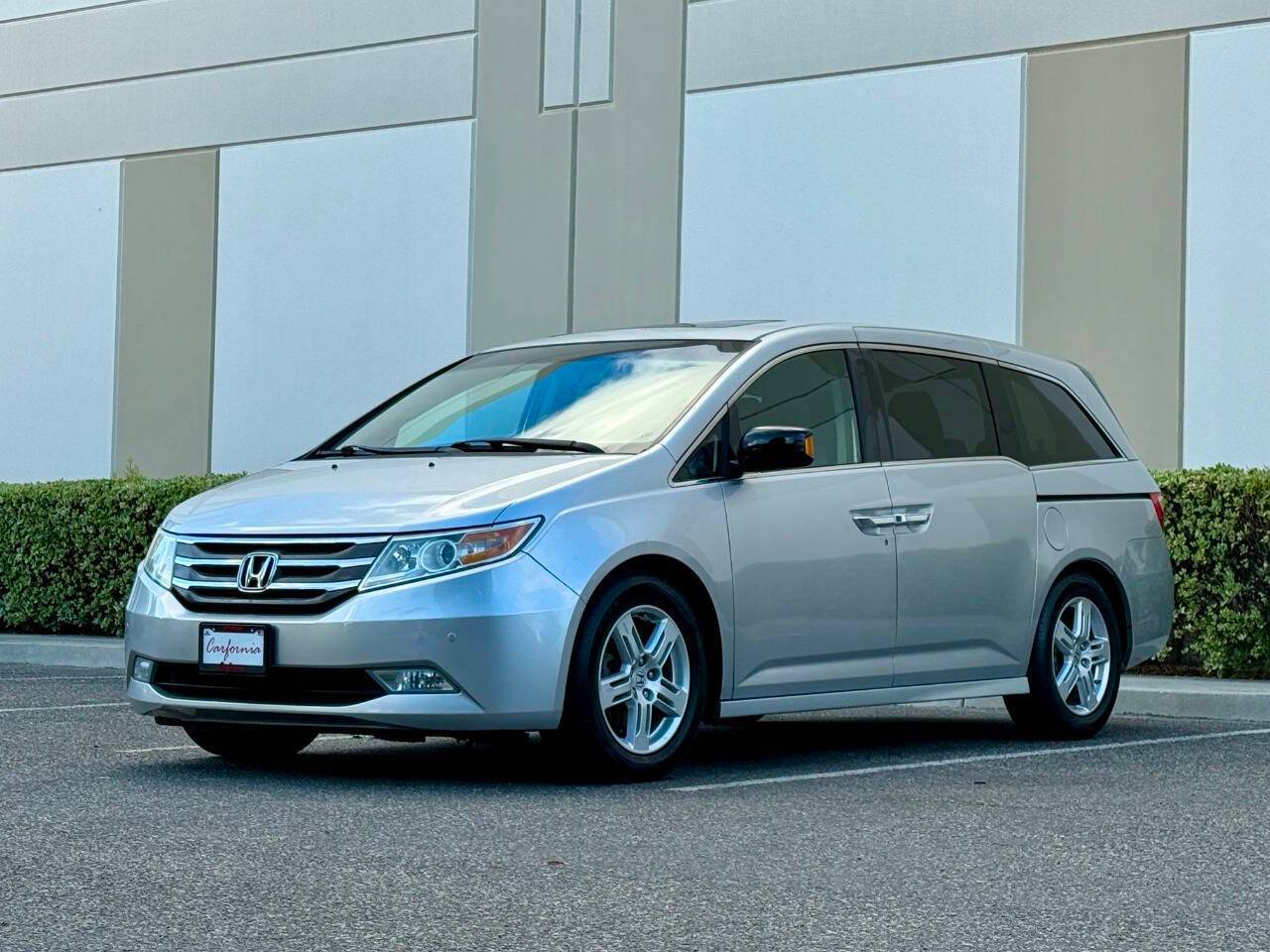 2012 Honda Odyssey Touring Elite — Minivan — 130,438 mi — San Jose, CA