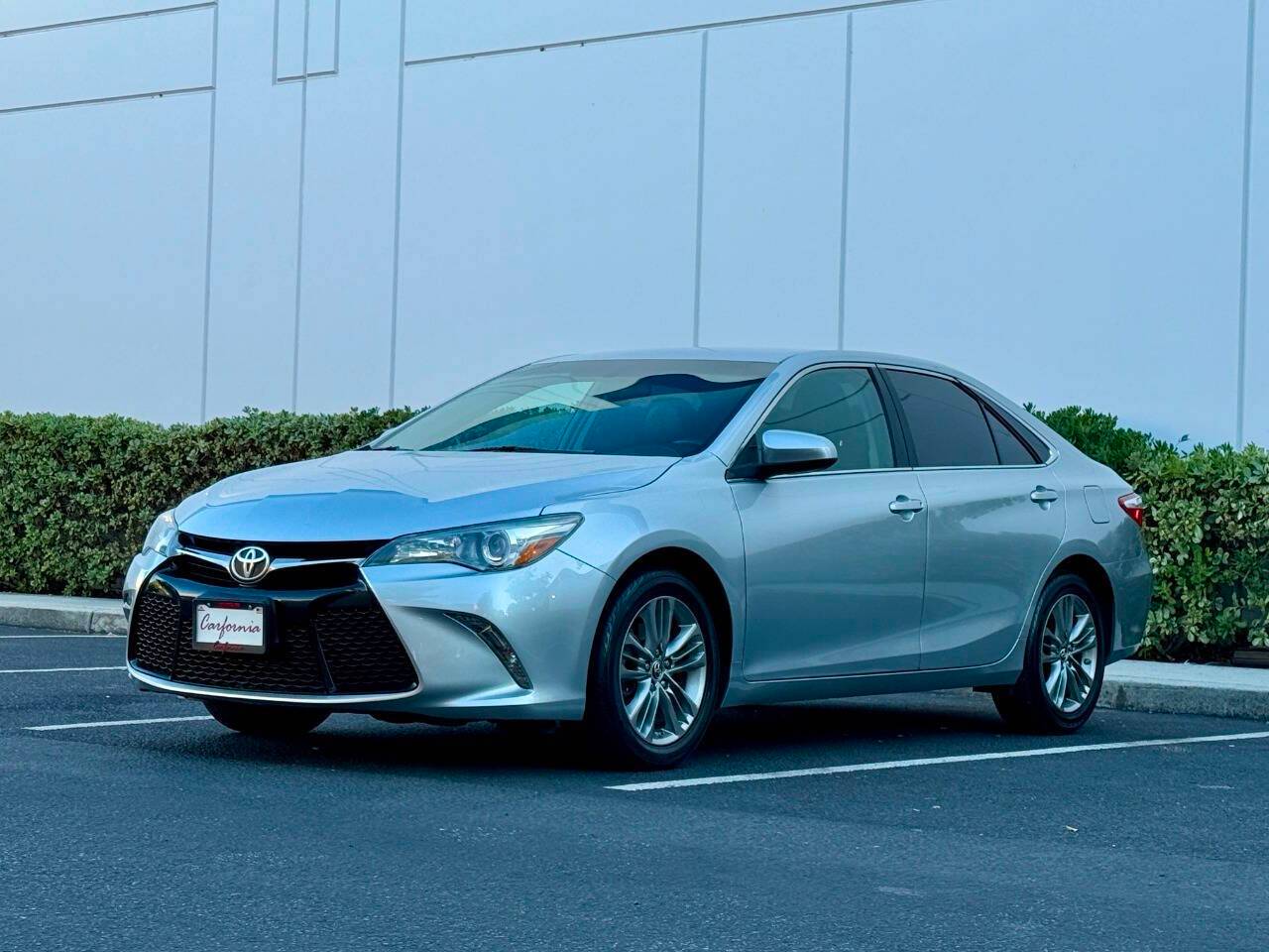 2015 Toyota Camry SE — Sedan — 98,625 mi — San Jose, CA