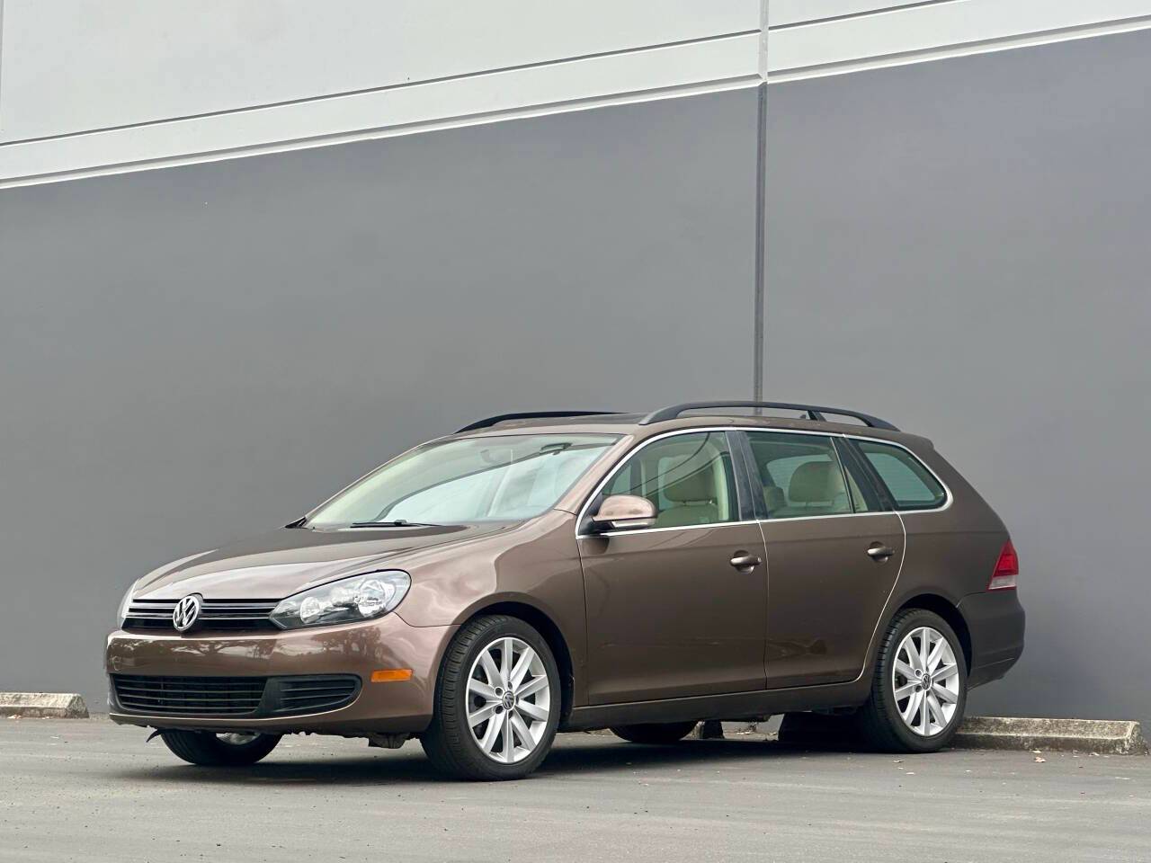 2013 Volkswagen Jetta TDI — Wagon — 82,122 mi — San Jose, CA