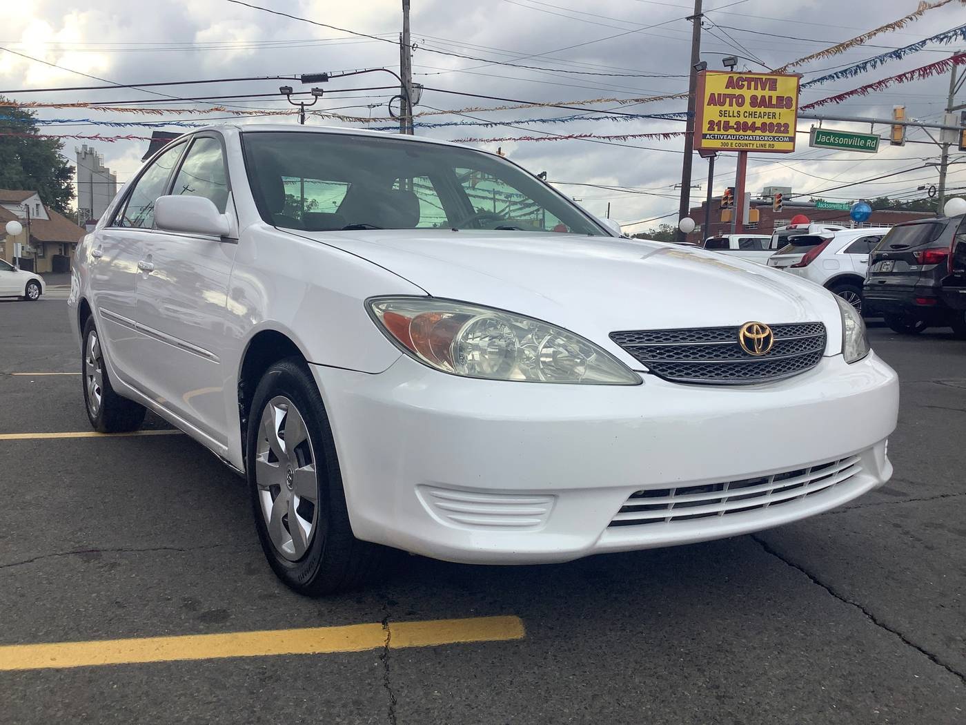 2002 Toyota Camry XLE — Sedan — 201,545 mi — Hatboro, PA